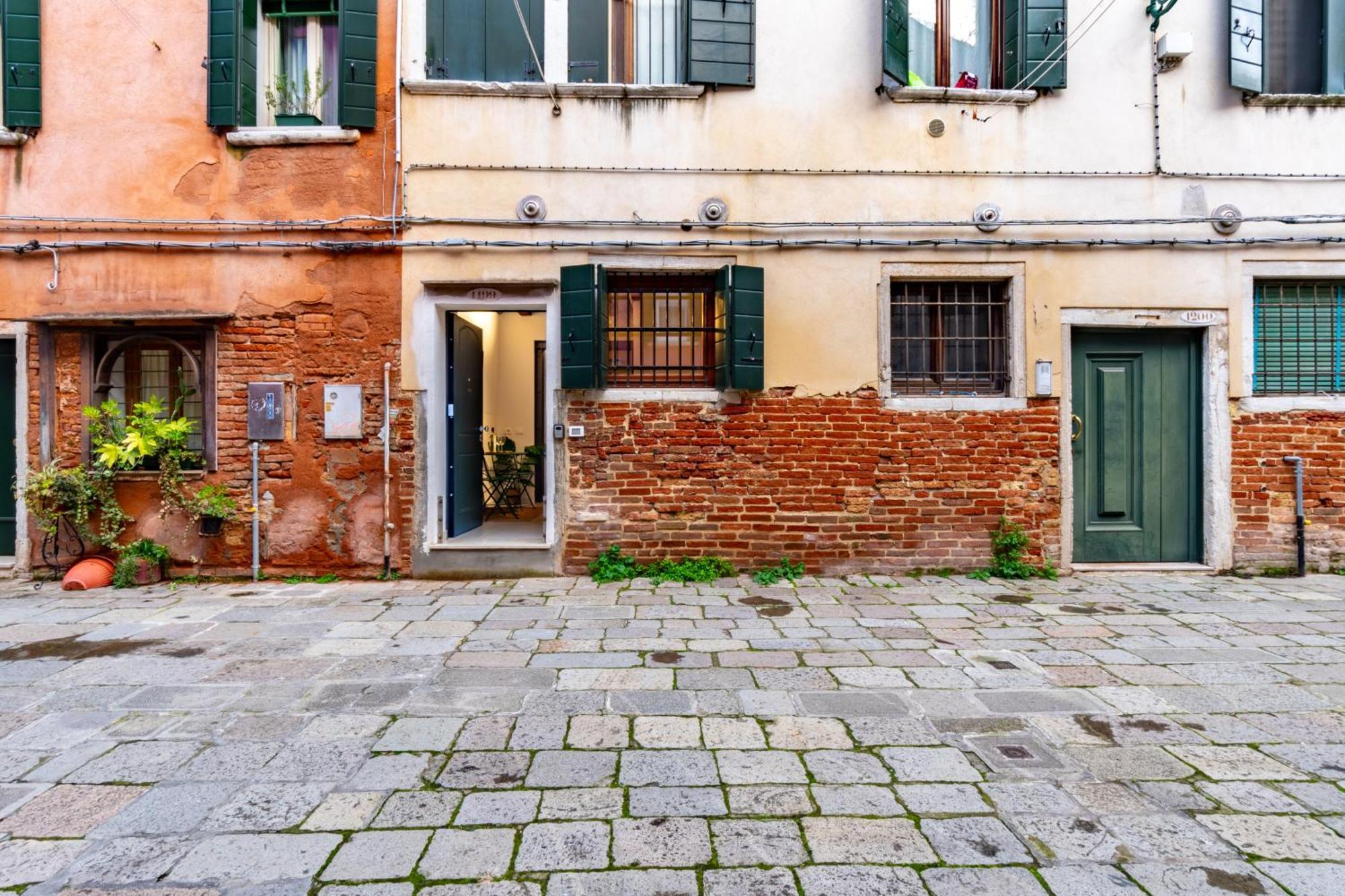 Recreate - Biennale * Venezia