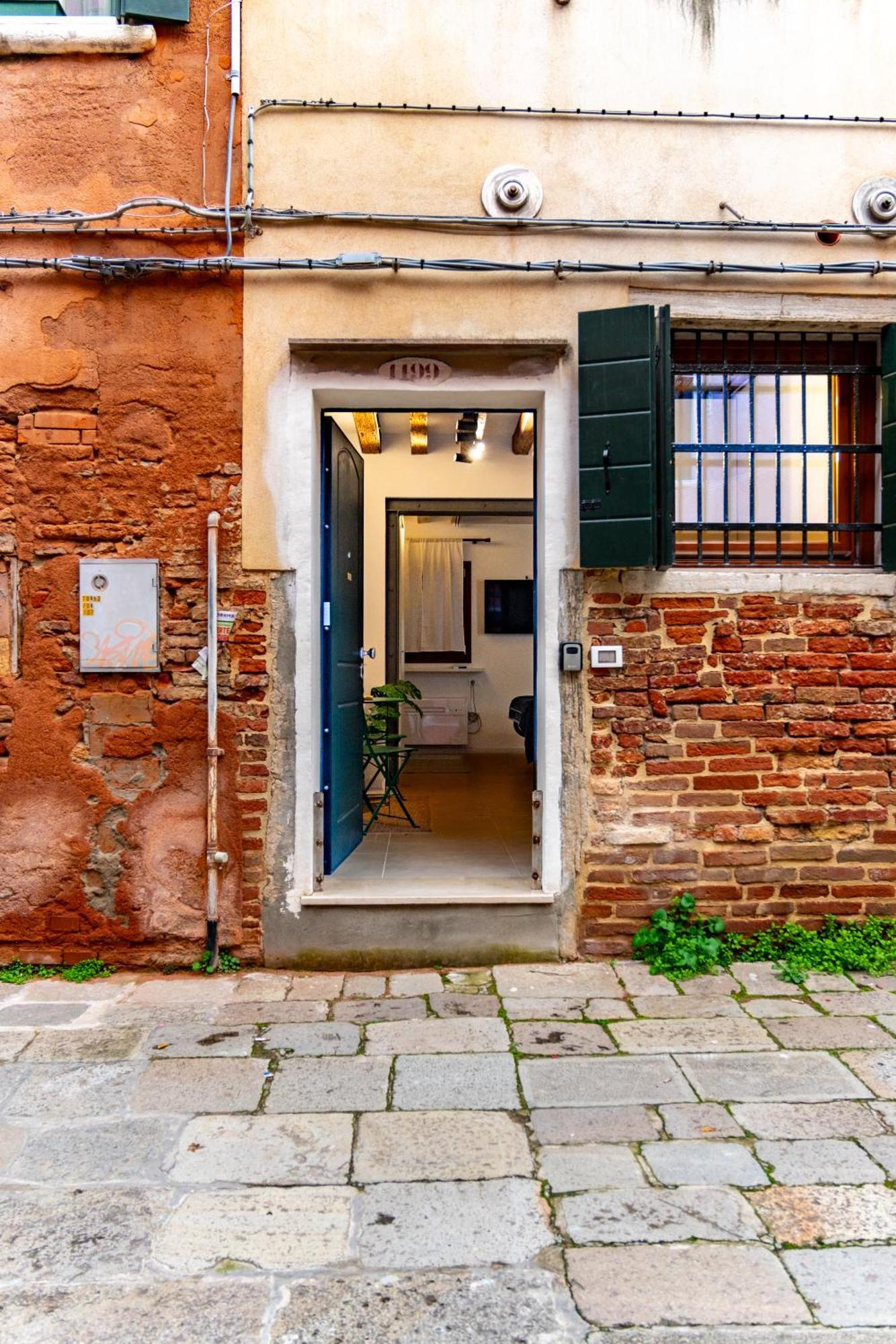 Recreate - Biennale Apartamento